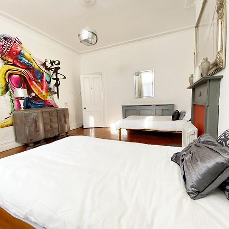 בורנמות' The Table House Close To Town & Beach Free Parking מראה חיצוני תמונה