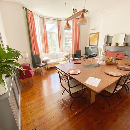 בורנמות' The Table House Close To Town & Beach Free Parking מראה חיצוני תמונה
